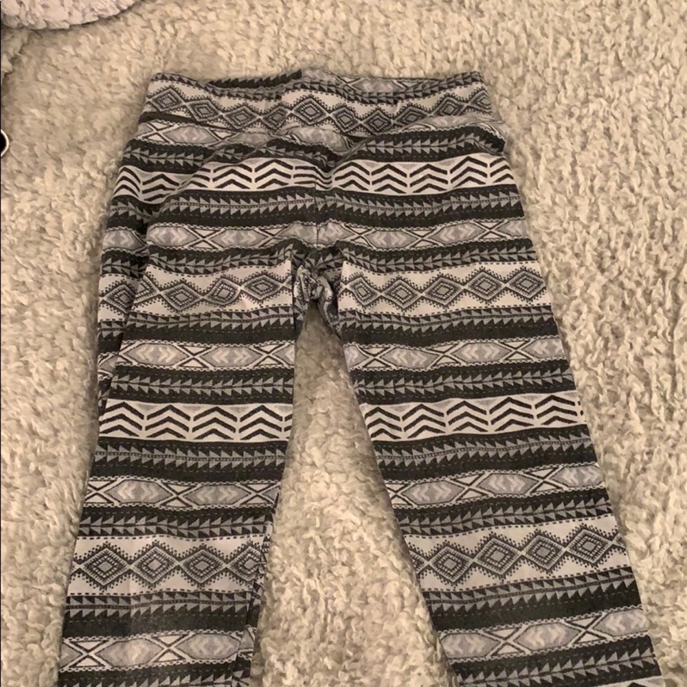 american eagle tribal leggings